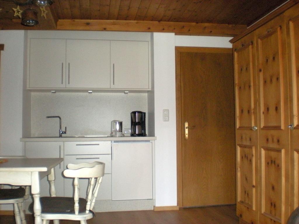 Apartamento Haus Schwaighofer Neukirchen am Großvenediger Exterior foto