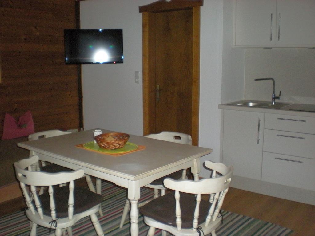 Apartamento Haus Schwaighofer Neukirchen am Großvenediger Exterior foto