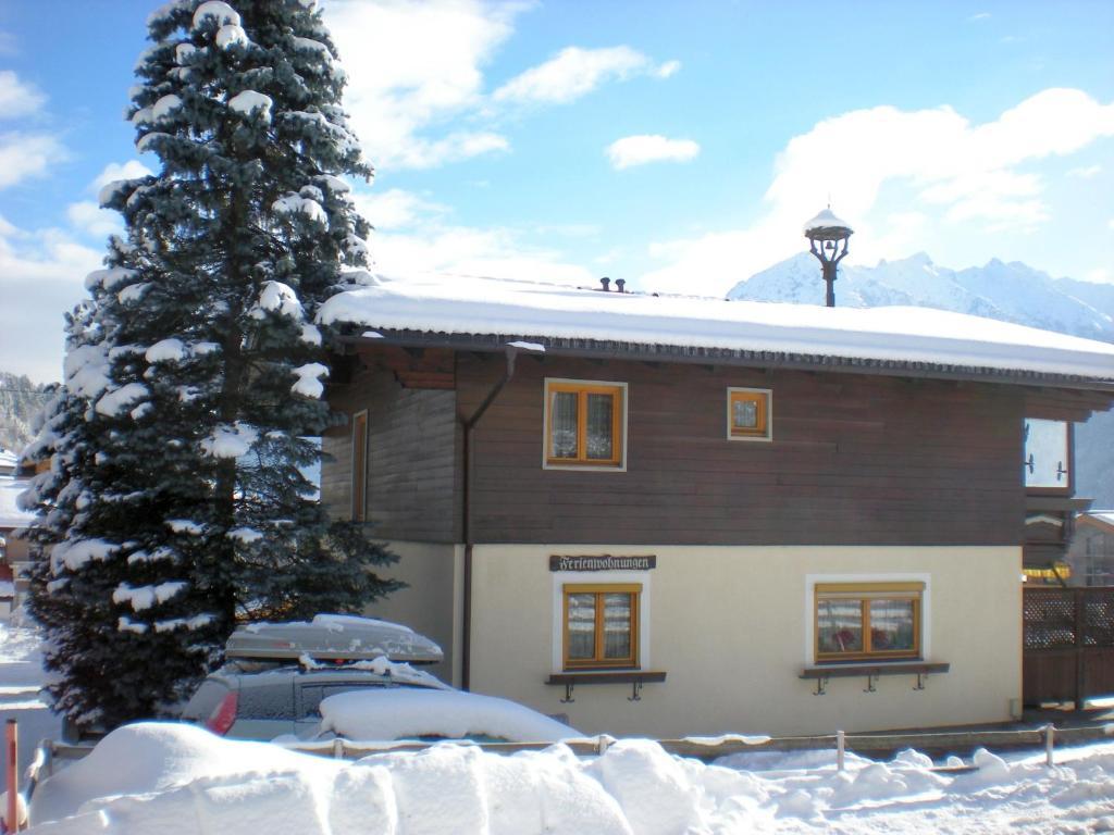Apartamento Haus Schwaighofer Neukirchen am Großvenediger Exterior foto